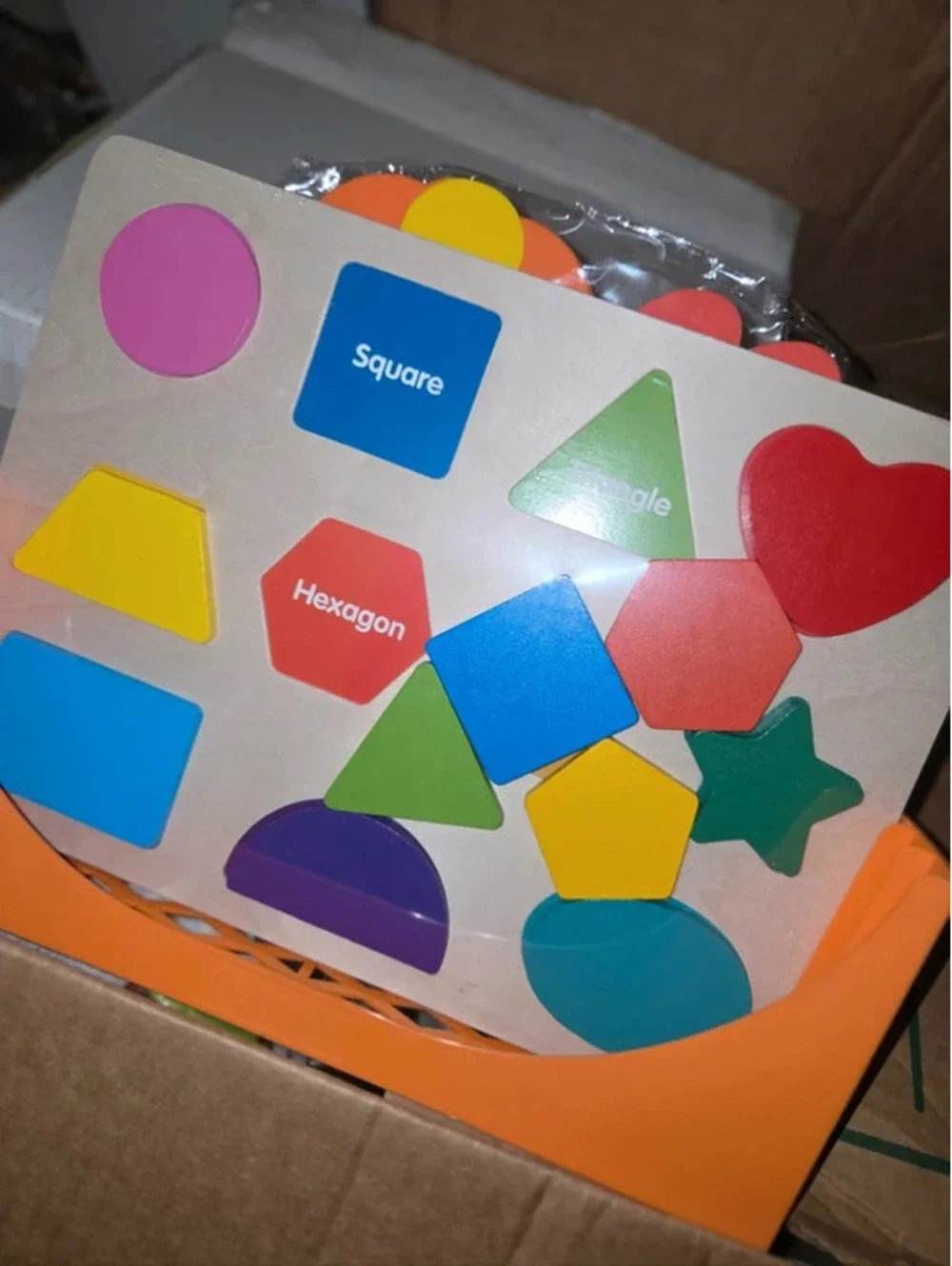 Kids puzzle with case holder